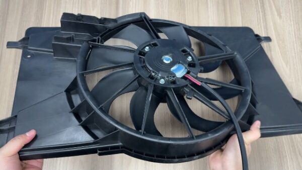 Radiator Cooling Fan Assembly for Ford Focus 2012-2017 2.0L L4 - Image 7