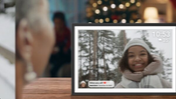 WiFi Digital Picture Frame - 10.1 inch HD Touch Screen with 32G Memory - Image 7