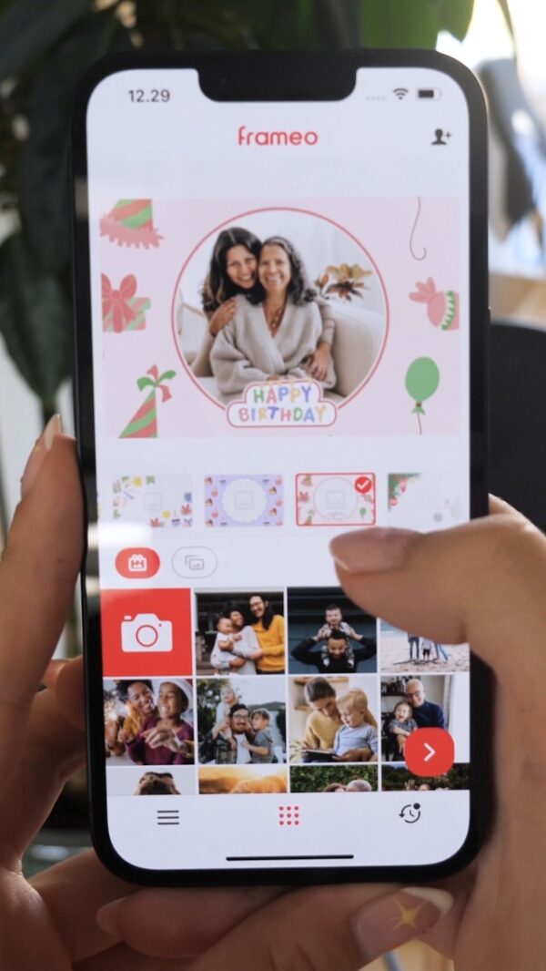 FRAMEO 10.1 Inch WiFi Digital Photo Frame - Touch Screen with LED Light - Image 7